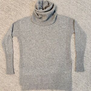 Diane von Furstenberg 100% Cashmere Long Turtleneck Sweater Grey M